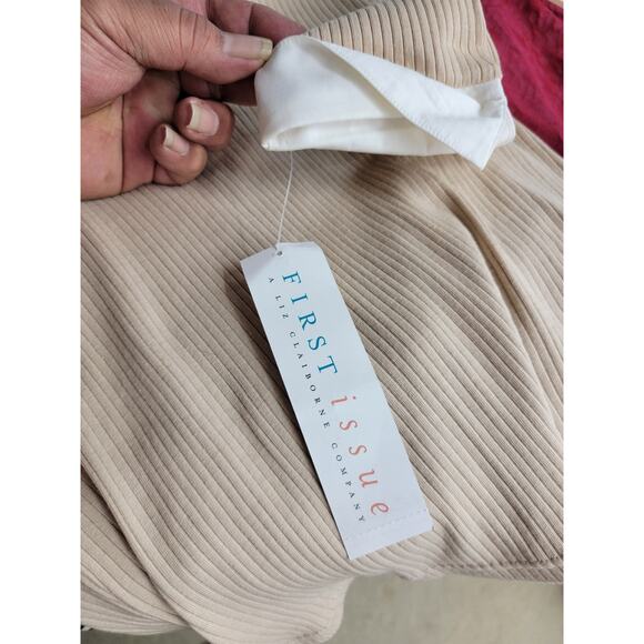 First Issue Liz Claiborne Co. Ribbed, Collared, Long Sleeve Top, Sz S, NWT - Picture 11 of 12